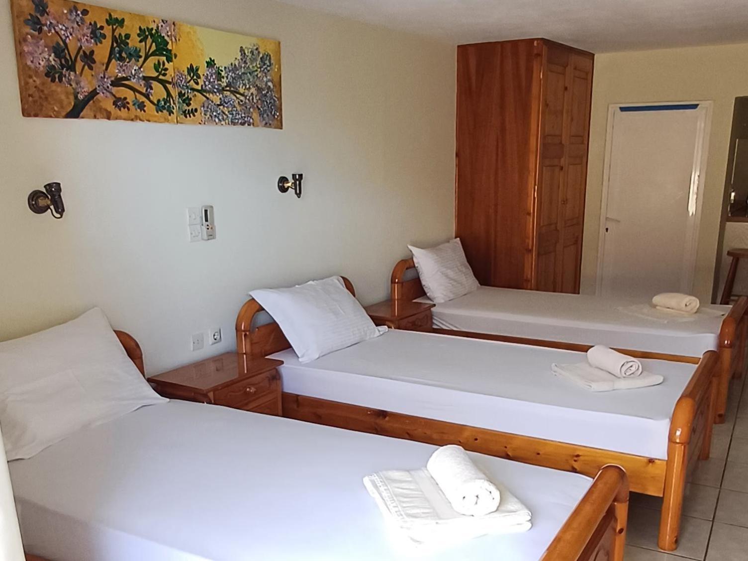 Flora Studios Corfu - Adults Only Бенитсес Экстерьер фото