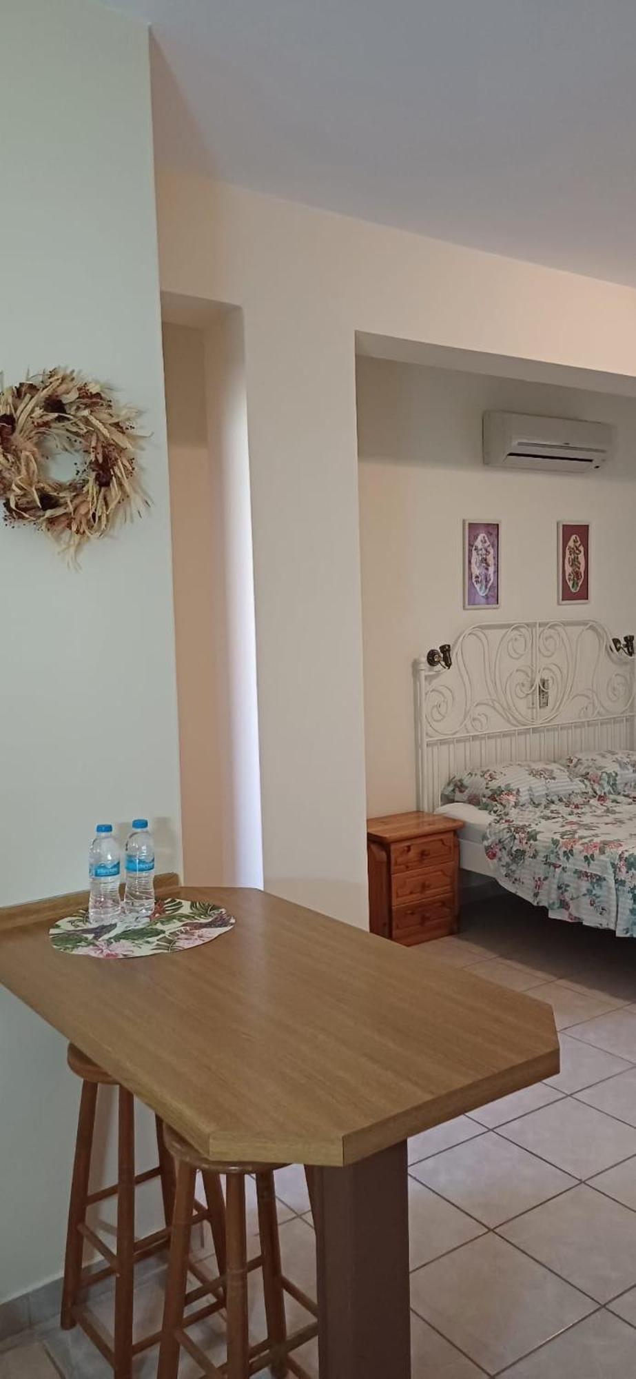 Flora Studios Corfu - Adults Only Бенитсес Экстерьер фото